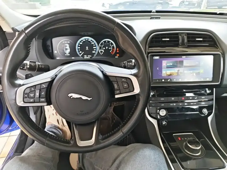 Jaguar XEL