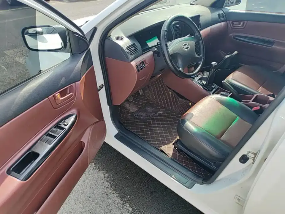 BYD F3