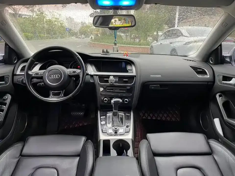 Audi A5 (Import)