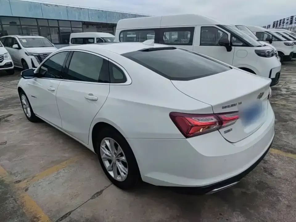 Chevrolet Malibu XL