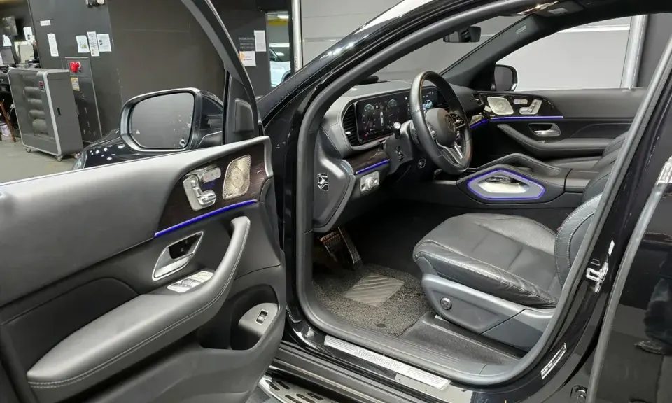 Mercedes-Benz GLE-Class