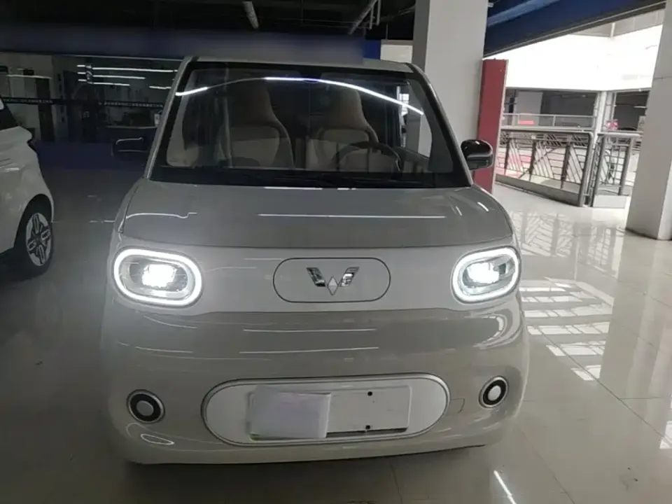 Wuling MINIEV