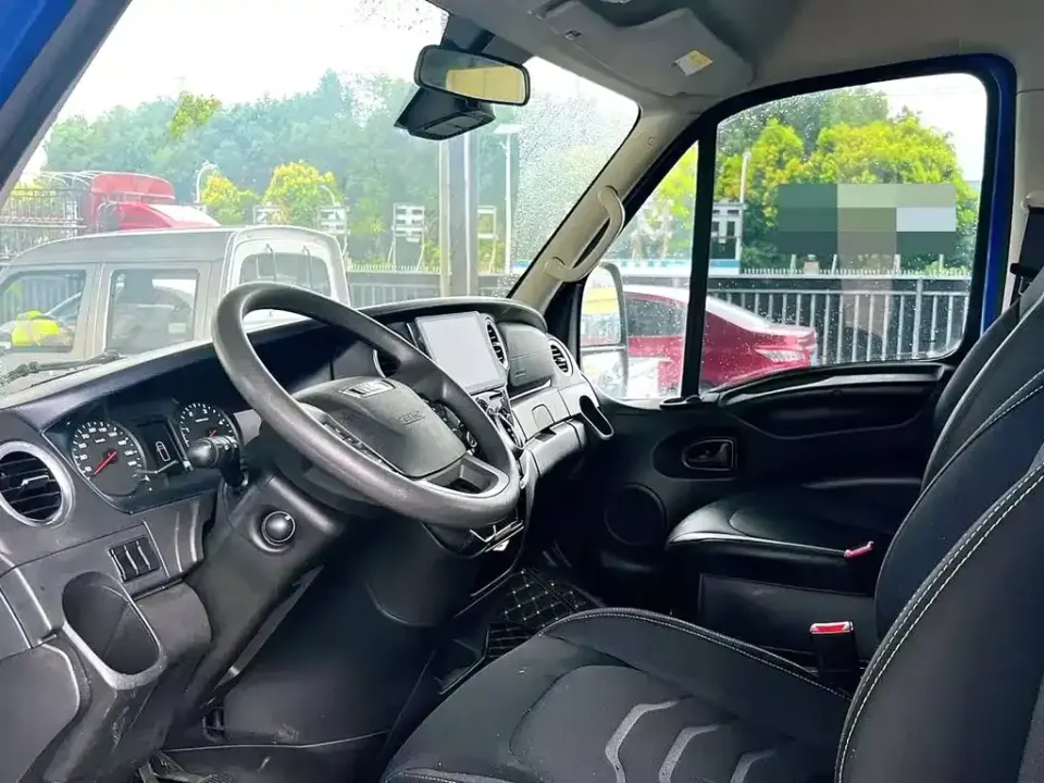 IVECO Ousheng