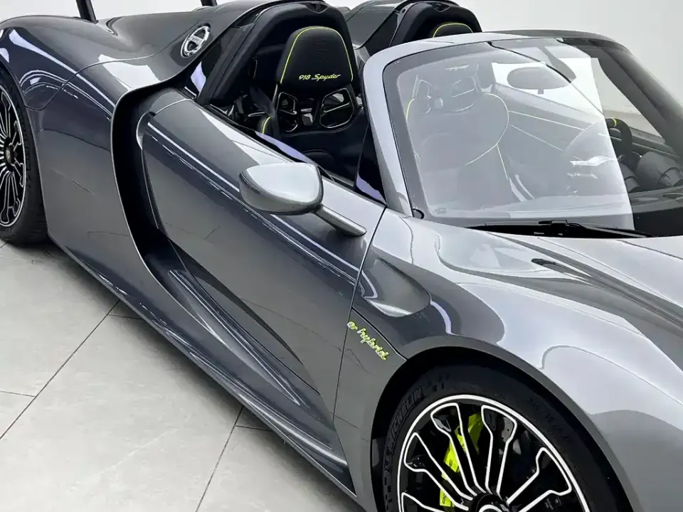 Porsche 918 Spyder