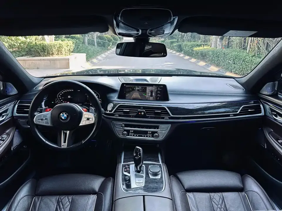 BMW 7-Series