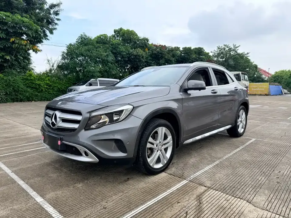 Mercedes-Benz GLA