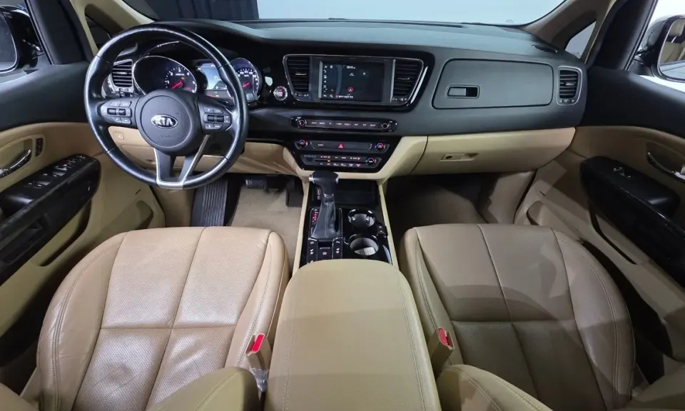 Kia Canival