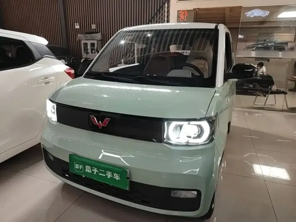 Wuling MINIEV
