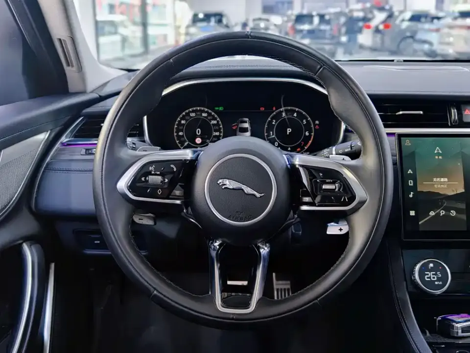 Jaguar XFL