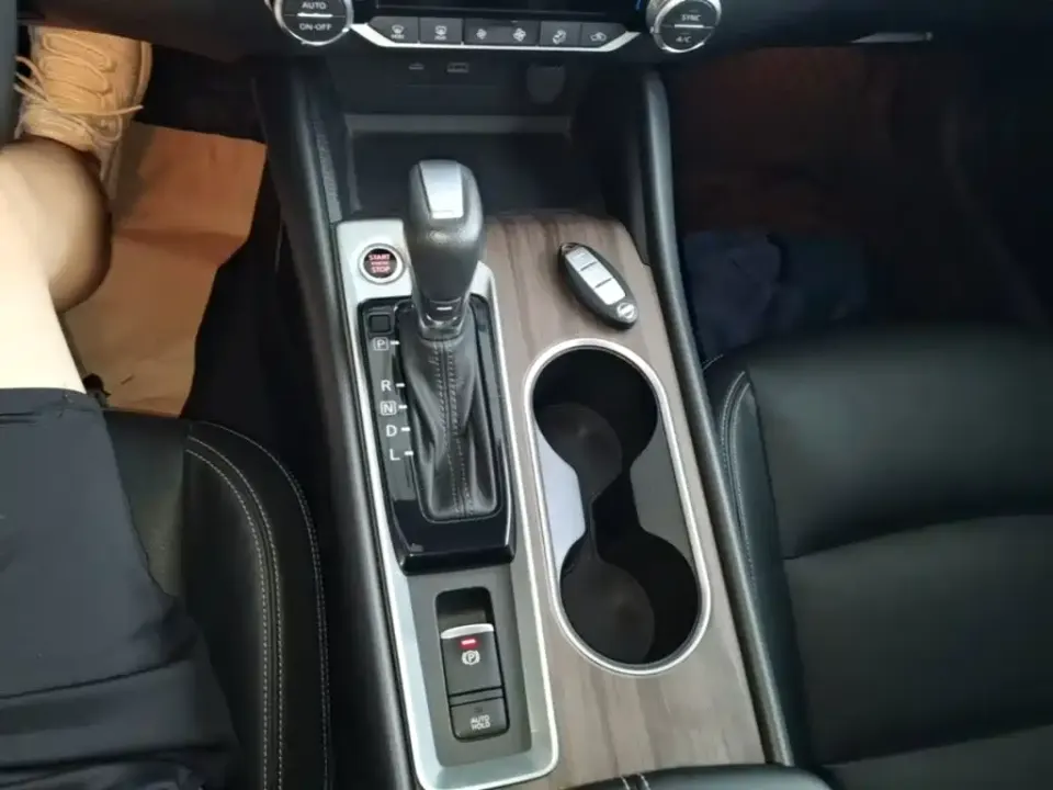 Nissan Teana