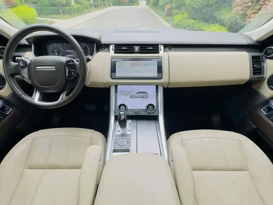 Land Rover Sport PHEV
