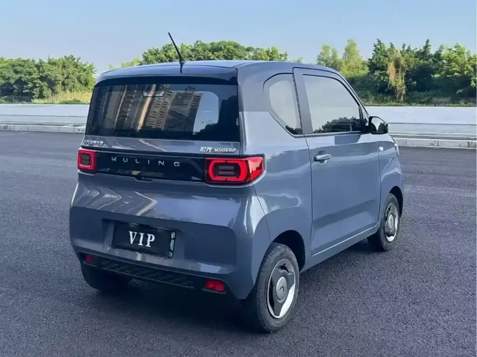 Wuling MINIEV