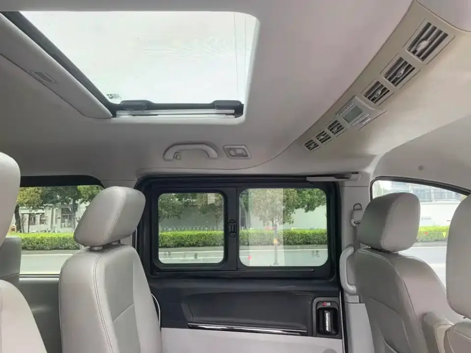 JAC Refine M5