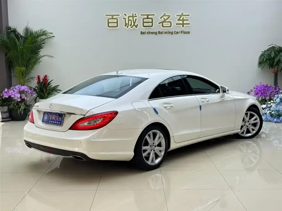 Mercedes-Benz CLS