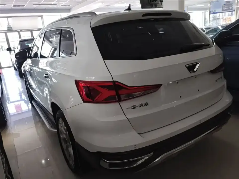 Jetta VS7