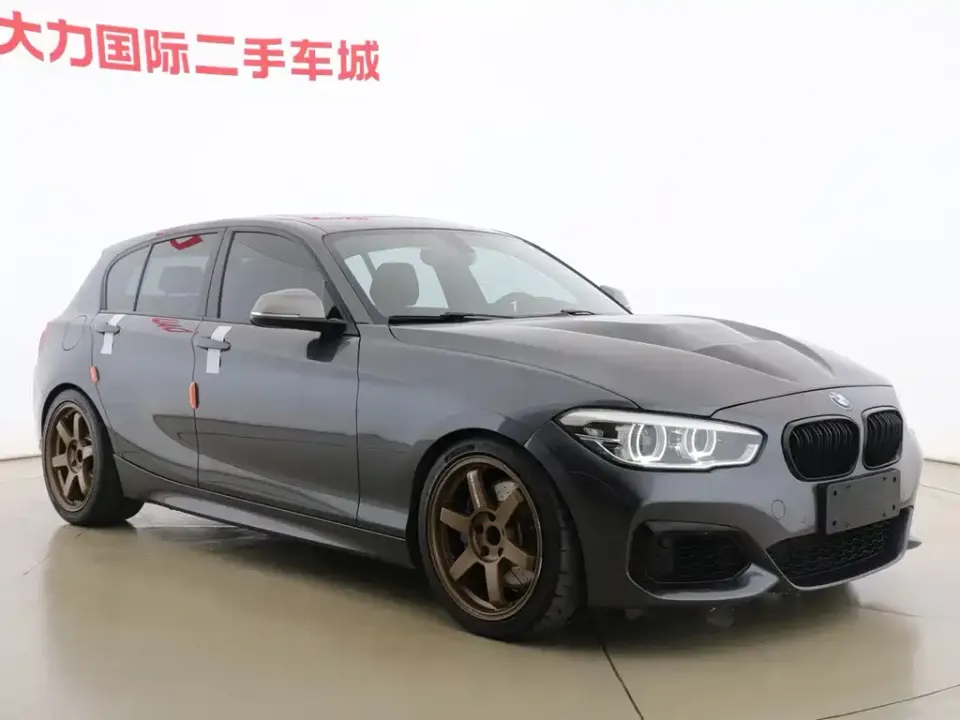 BMW 1 Series (Import)