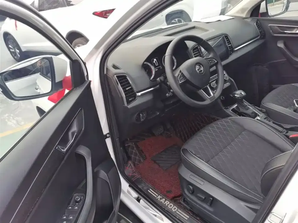 Skoda Karoq