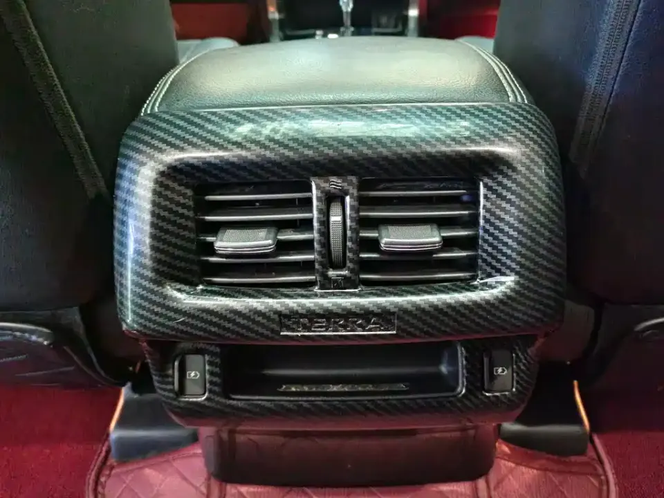Nissan Terra