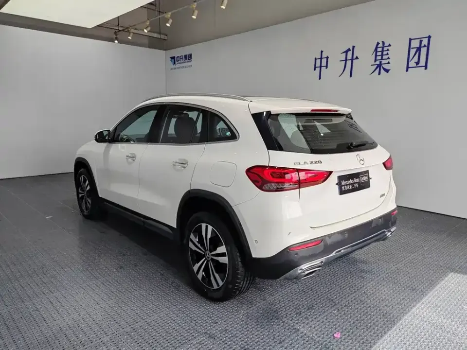 Mercedes-Benz GLA