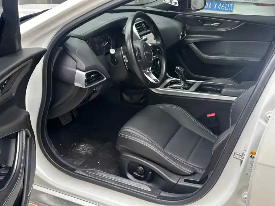 Jaguar XEL