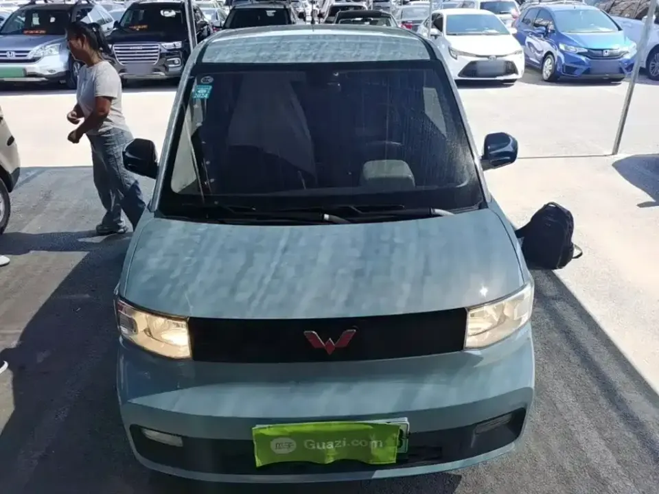 Wuling MINIEV