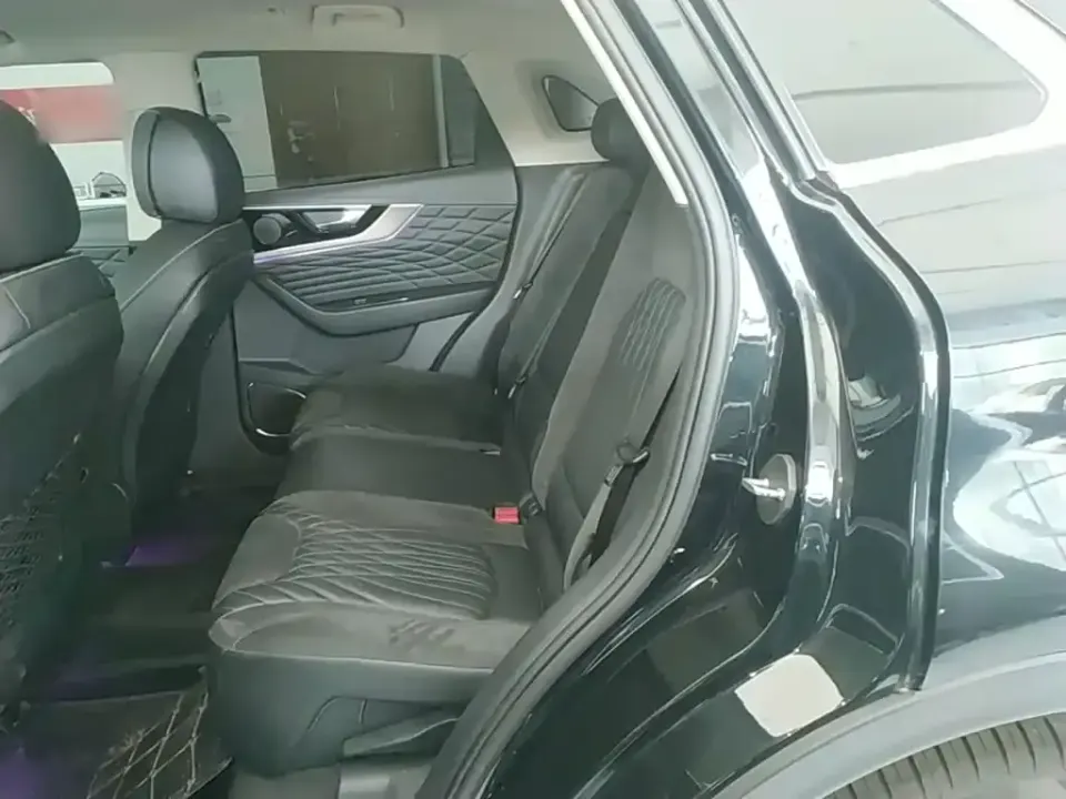 Hongqi Hongqi HS5