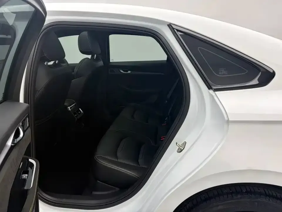 Geely Xingrui
