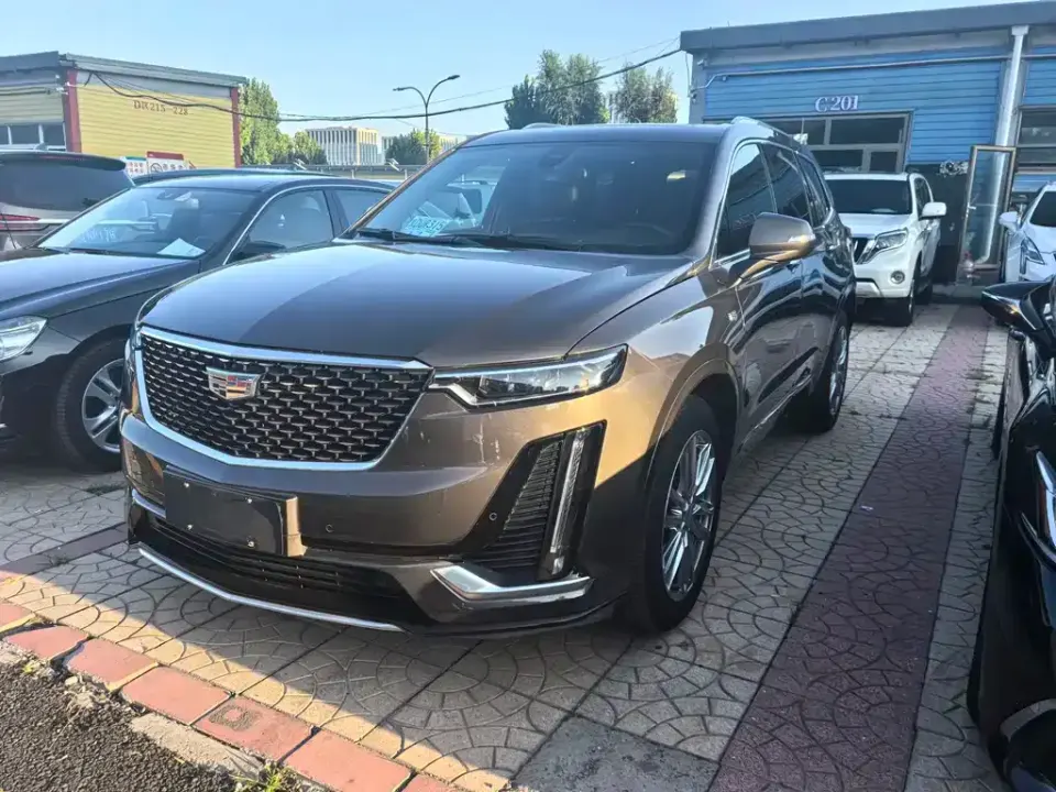 Cadillac XT6