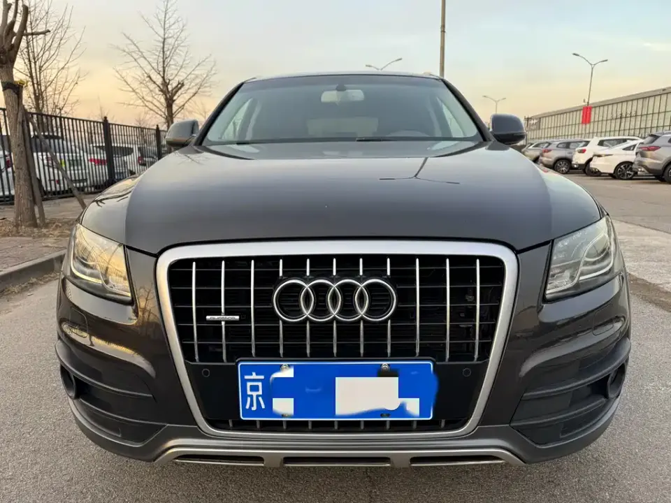 Audi Q5 (Import)