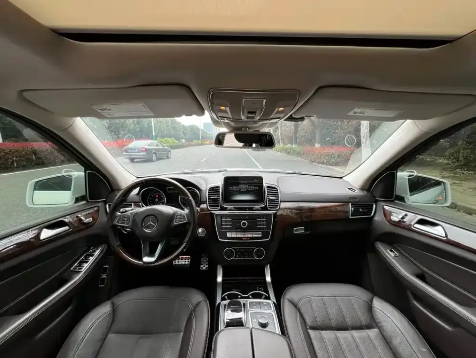 Mercedes-Benz GLS