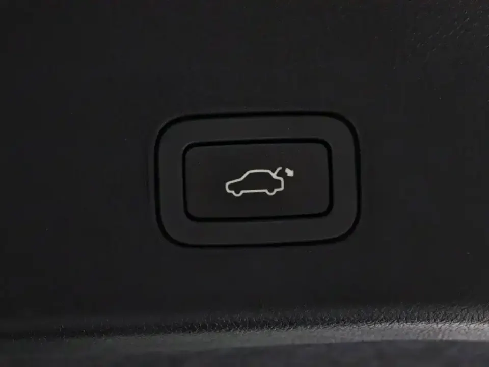Land Rover Sport