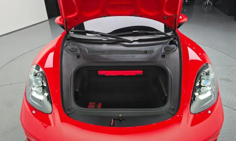 Porsche 718