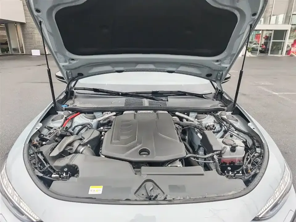 Audi A5L