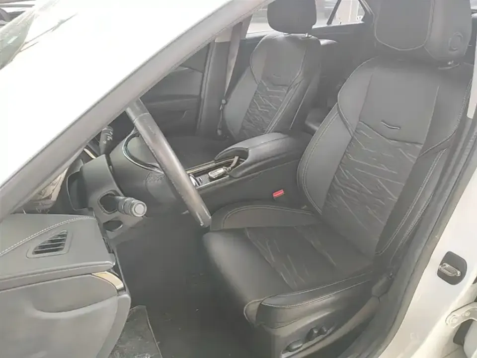 Cadillac ATS-L