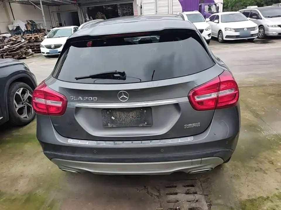 Mercedes-Benz GLA