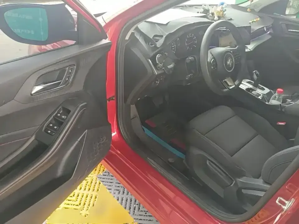 MG MG5