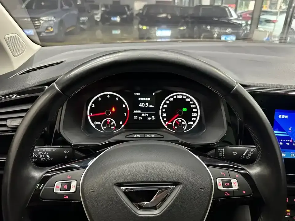 Jetta VS7