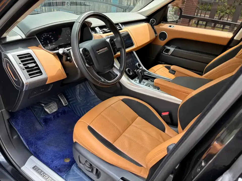 Land Rover Sport