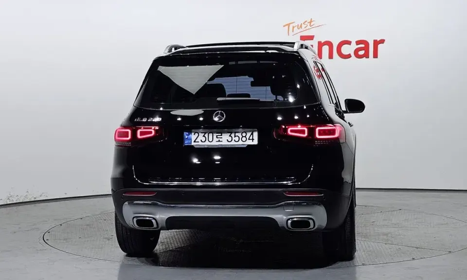 Mercedes-Benz GLB-Class
