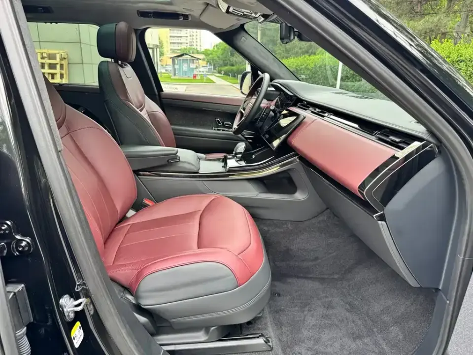Land Rover Sport