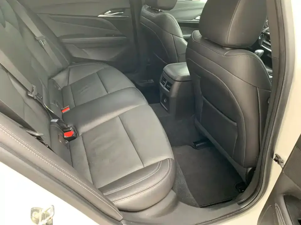Cadillac CT4