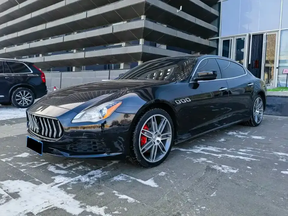 Maserati Quattroporte