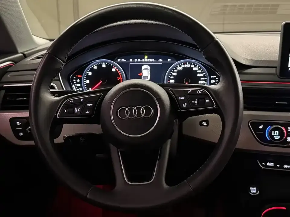 Audi A5 (Import)