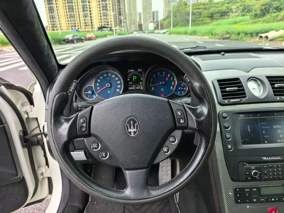 Maserati Quattroporte
