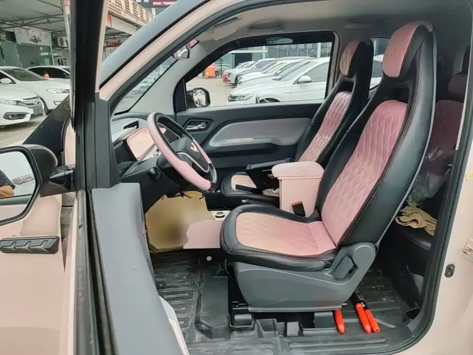 Wuling MINIEV