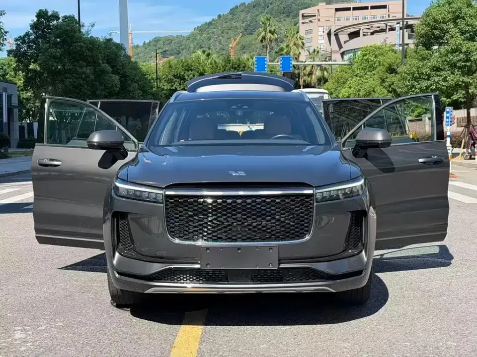 Li Li ONE