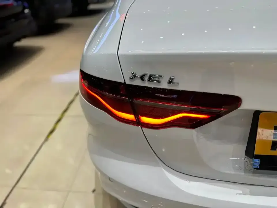 Jaguar XEL