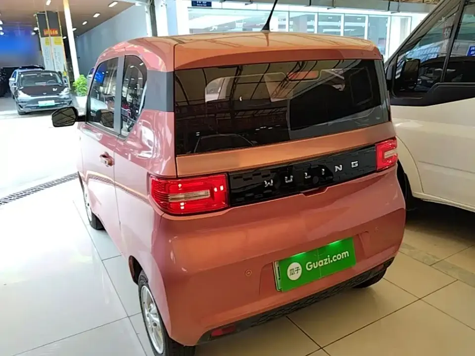 Wuling MINIEV