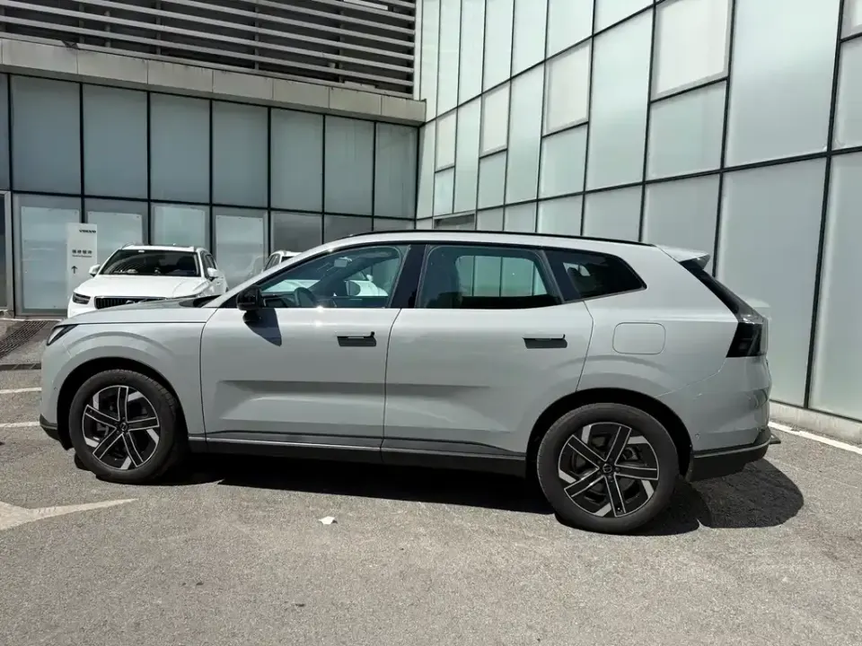 Volvo XC70 PHEV
