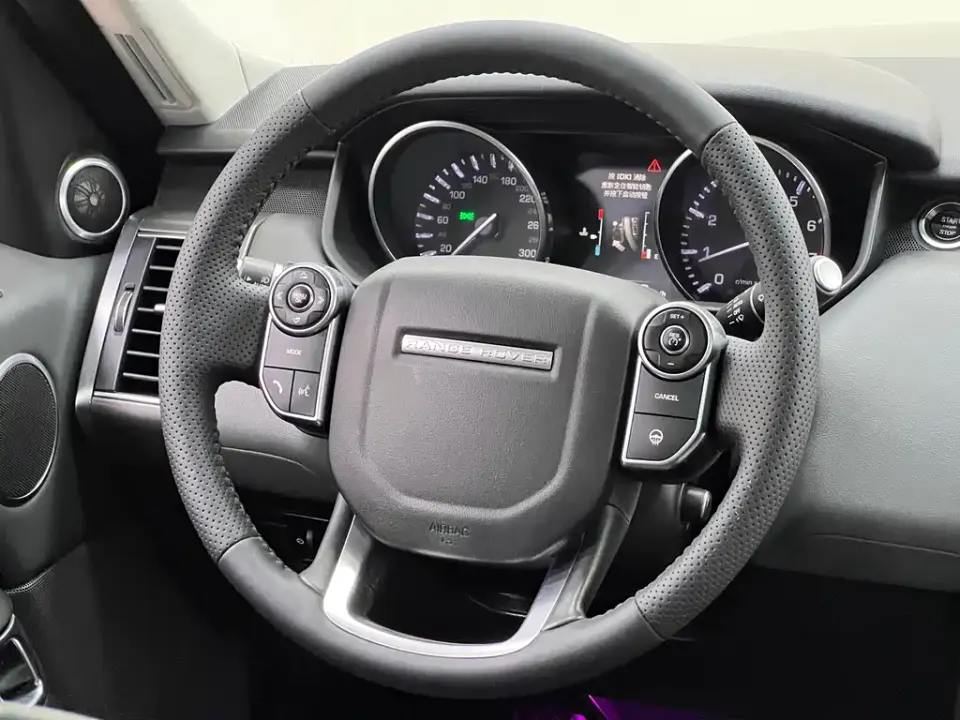 Land Rover Sport